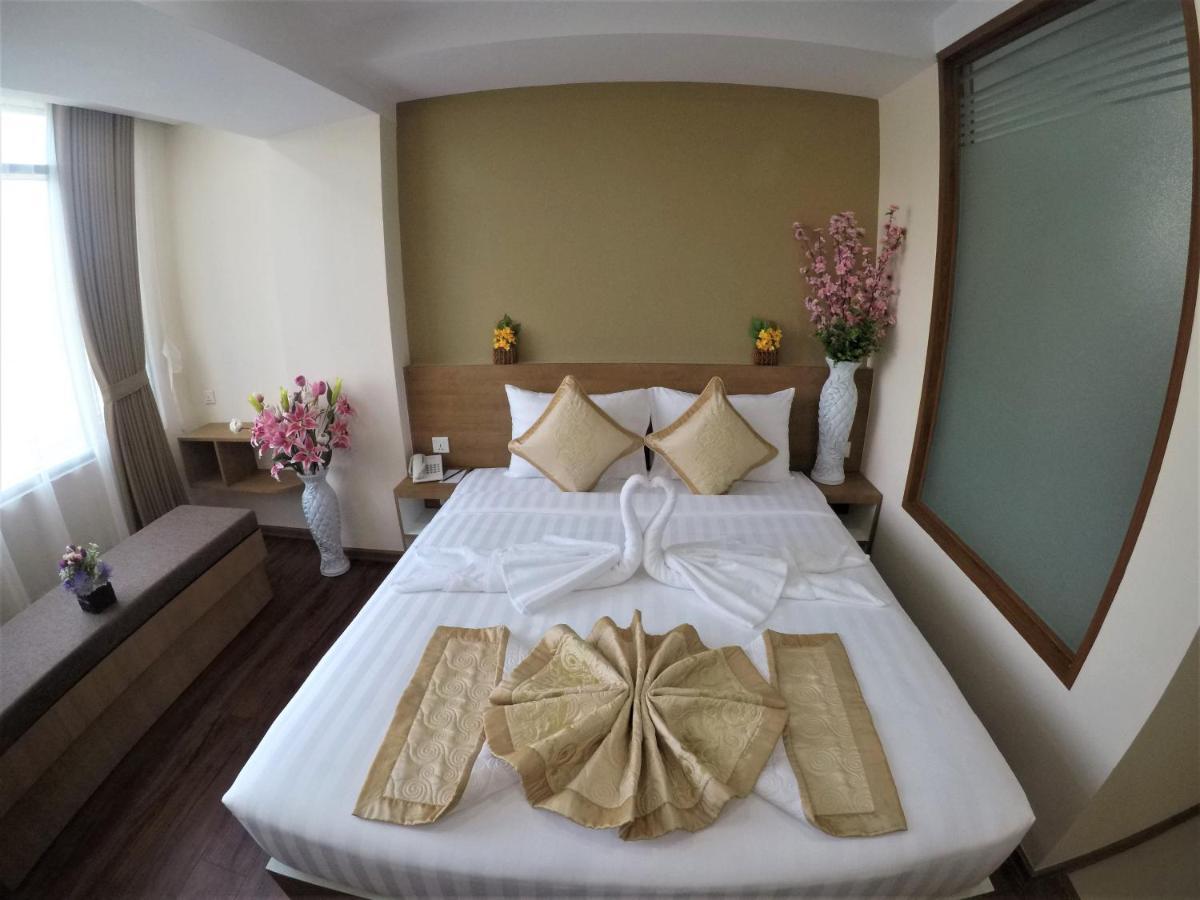 Yangon Hotel 57 Buitenkant foto