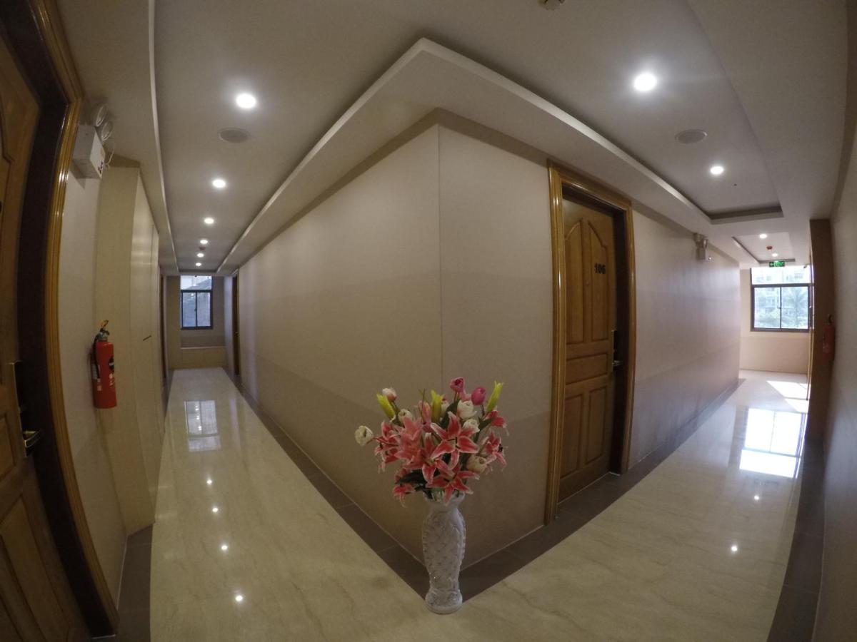 Yangon Hotel 57 Buitenkant foto